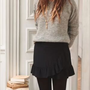 Sezane Cassi Black Ruffle Skirt 100% Silk, Size Small 36 (4)